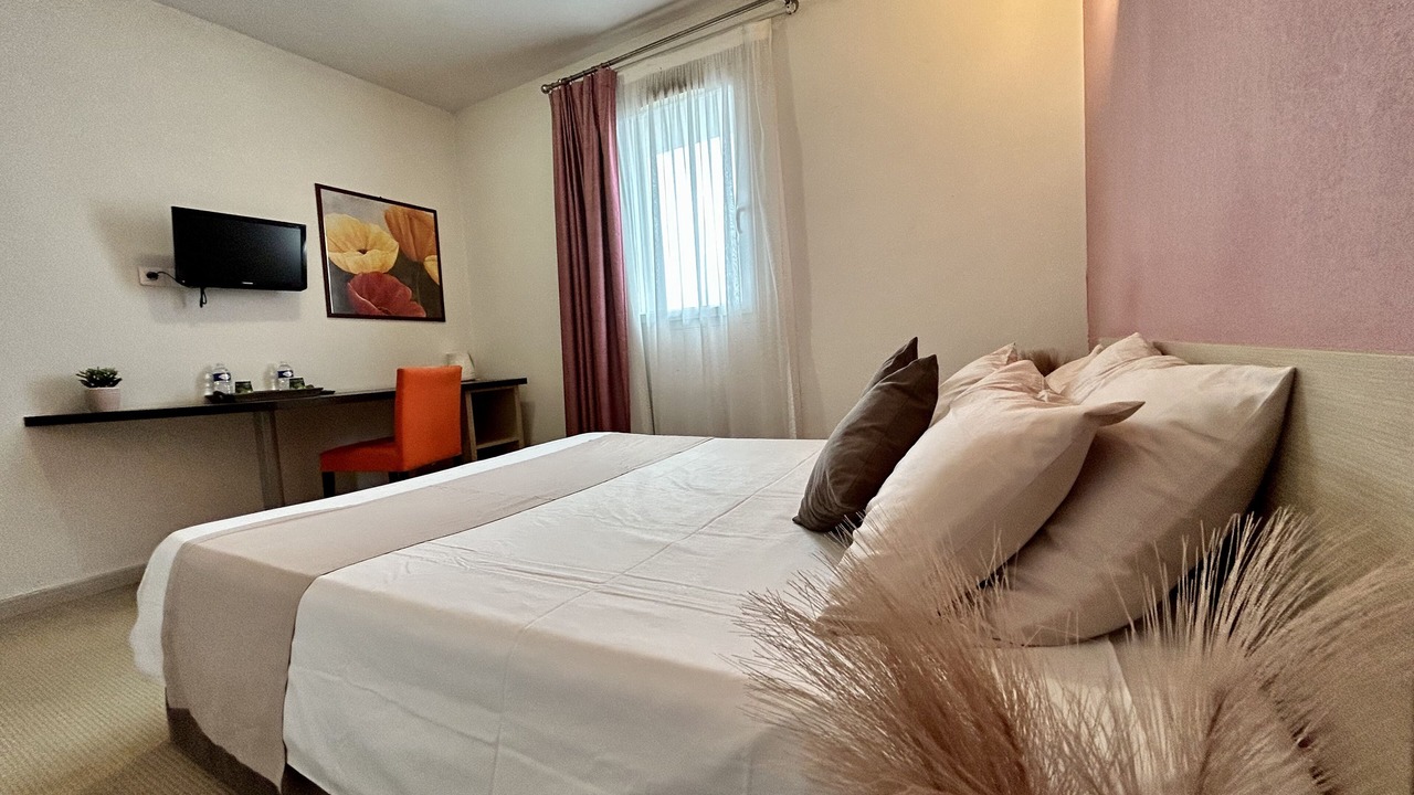 Photo of Bedroom in Gallargues-le-Montueux