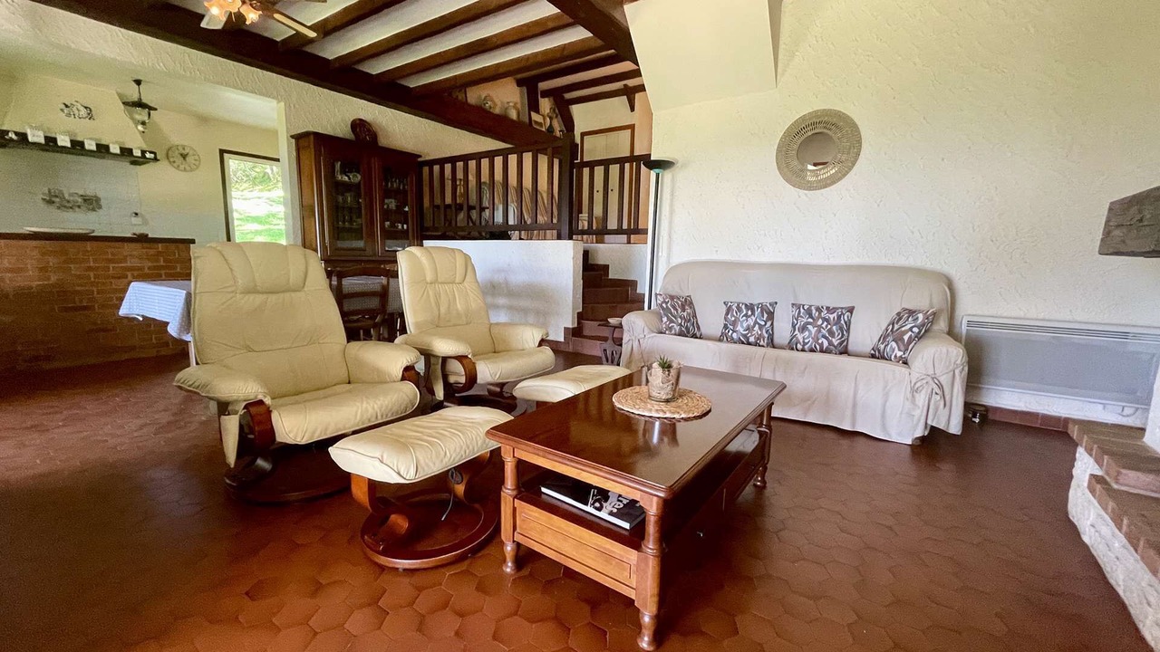 Photo of Livingroom in Tremolat