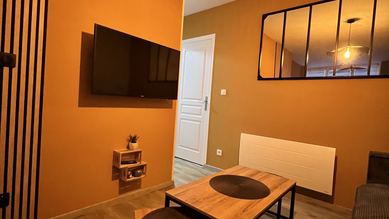 Photo of Livingroom in Cherbourg-en-Cotentin
