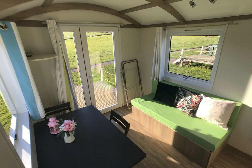 Photo of Livingroom in Curcy-sur-Orne
