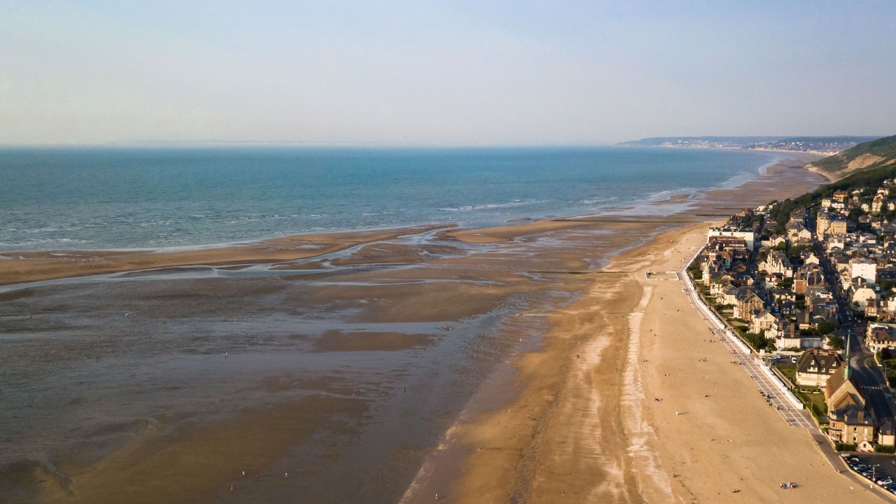 Photo of Others in Merville-Franceville-Plage