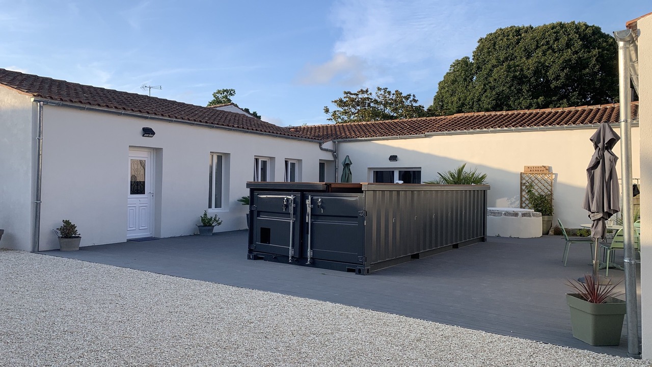 Photo of Patio Balcony in Cheray