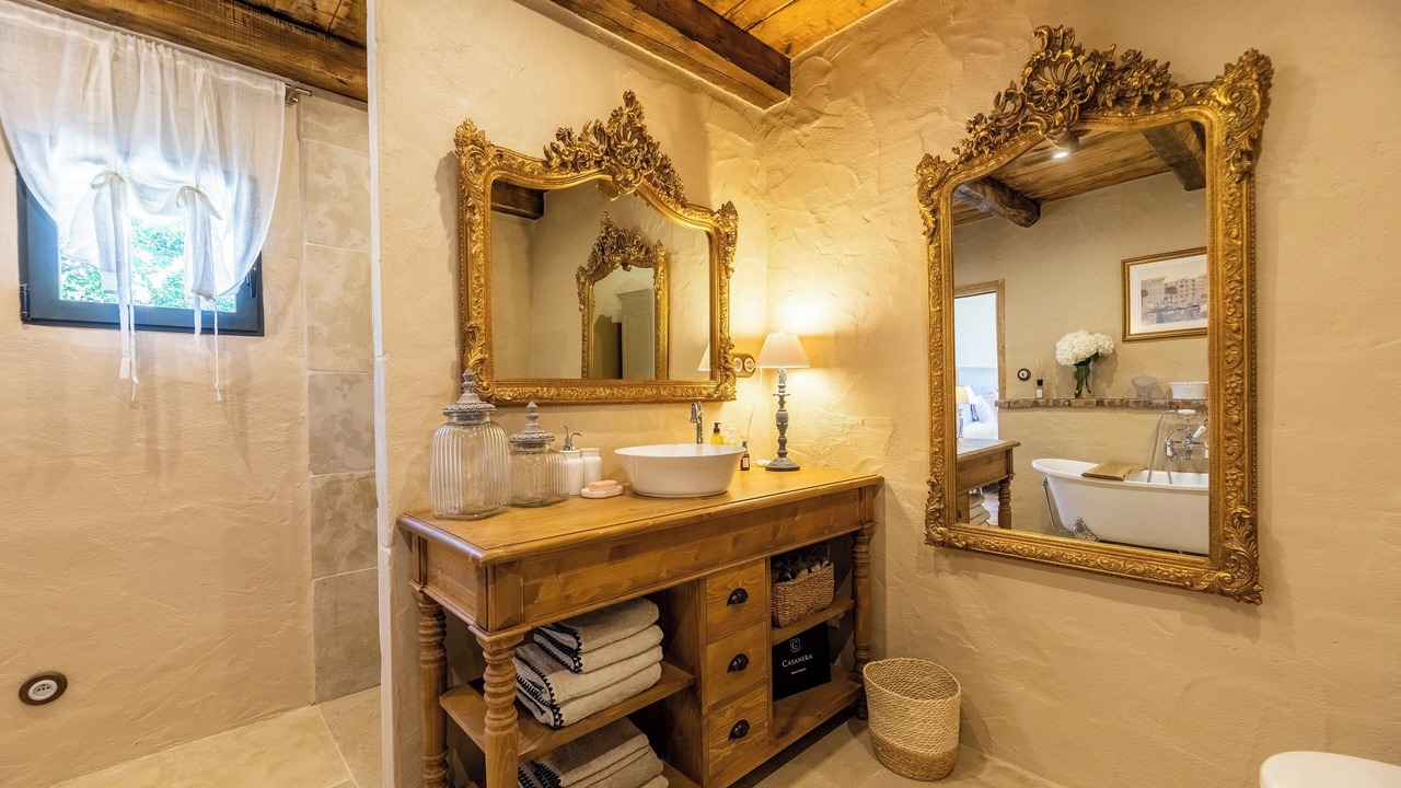 Photo of Bathroom in Calcatoggio