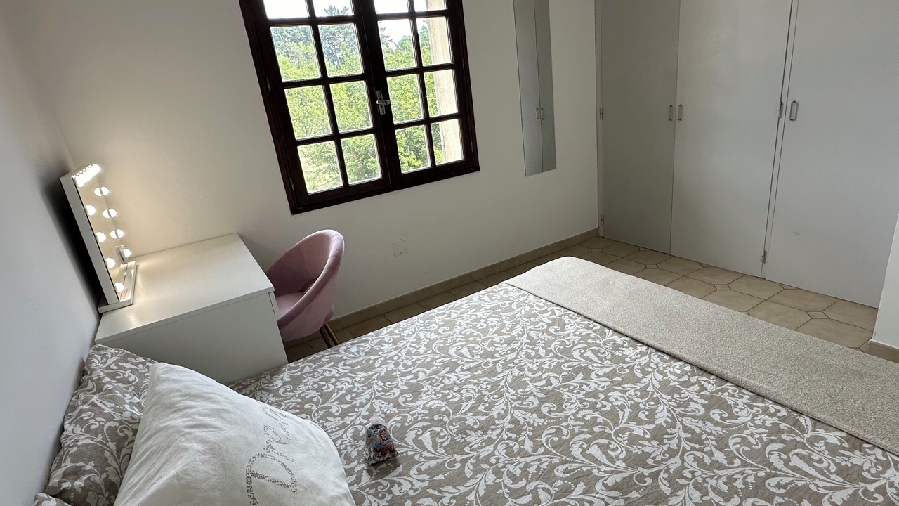 Photo of Bedroom in Eygalieres