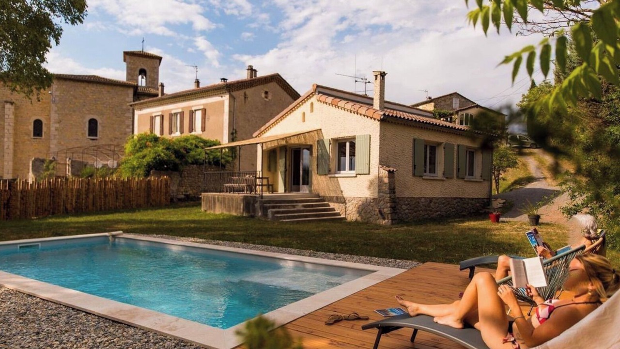 Photo of Outdoor in Rochecolombe