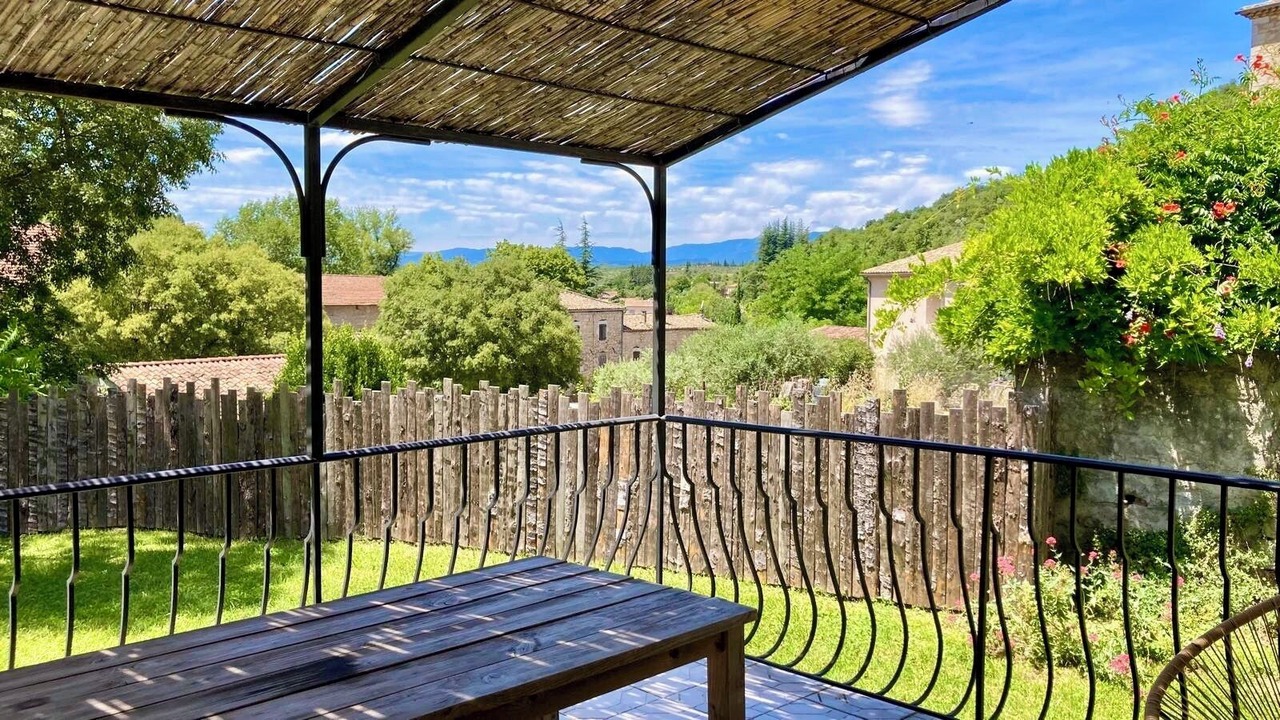 Photo of Outdoor in Rochecolombe