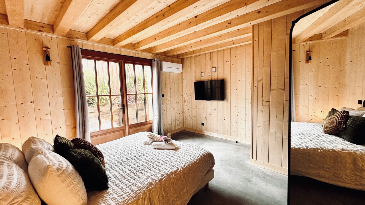 Photo of Bedroom in Le Canon