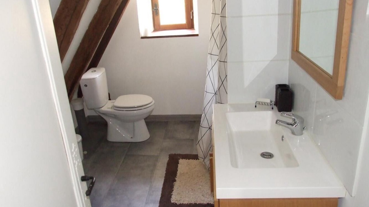 Photo of Bathroom in Lauzes