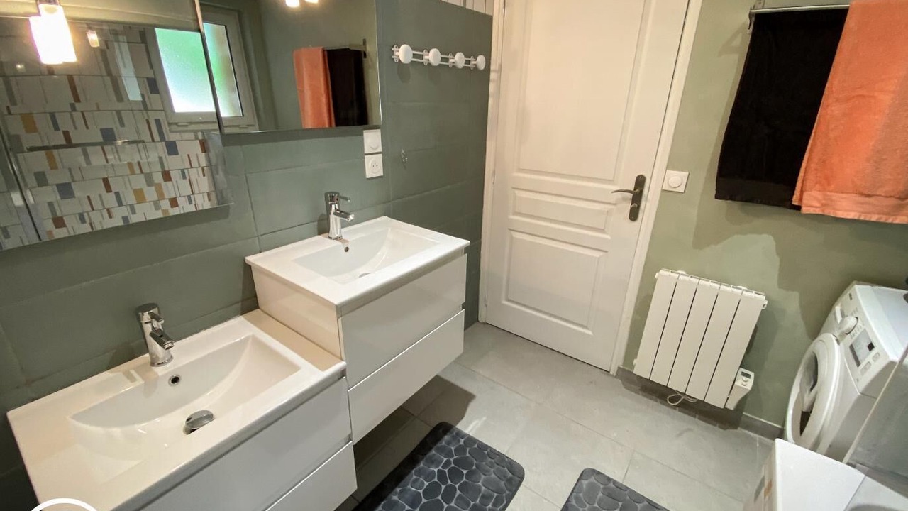 Photo of Bathroom in Prayssac