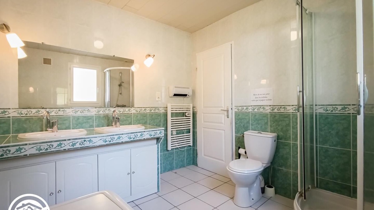 Photo of Bathroom in Saint-Cernin