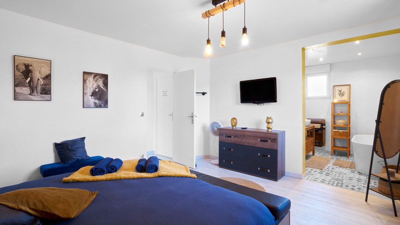 Photo of Bedroom in Loubejac