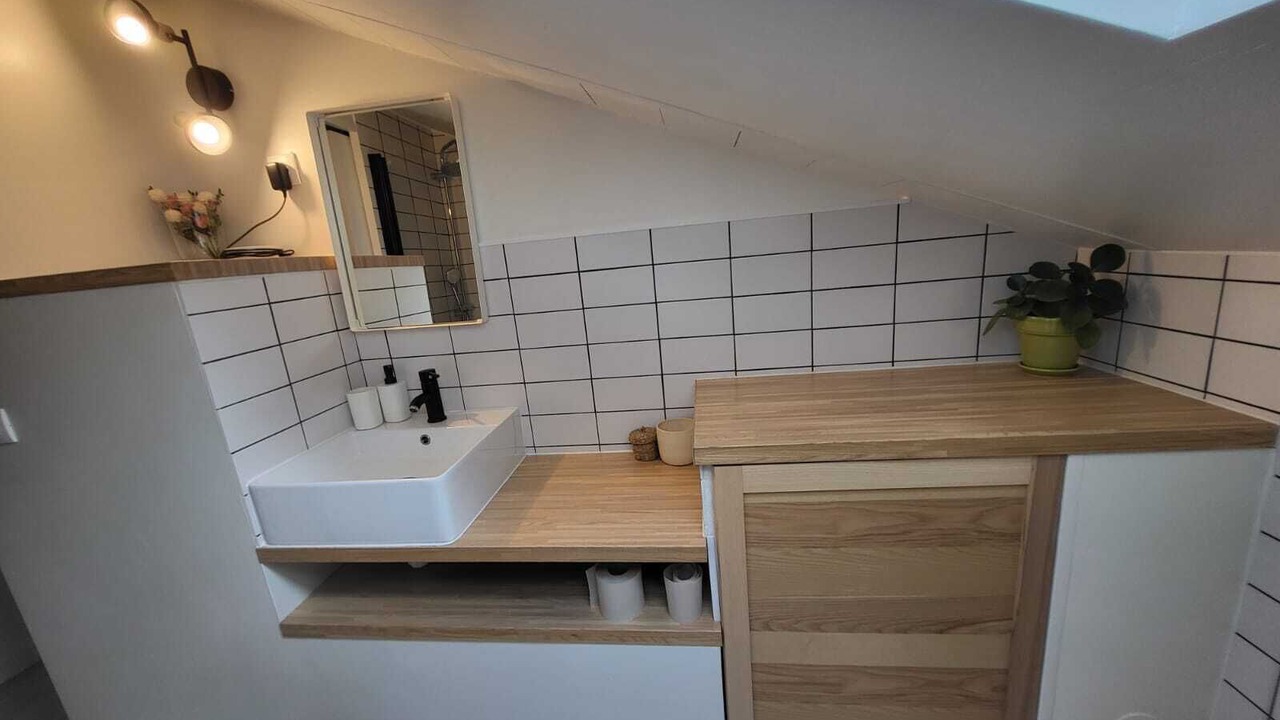 Photo of Bathroom in Albigny-sur-Saone