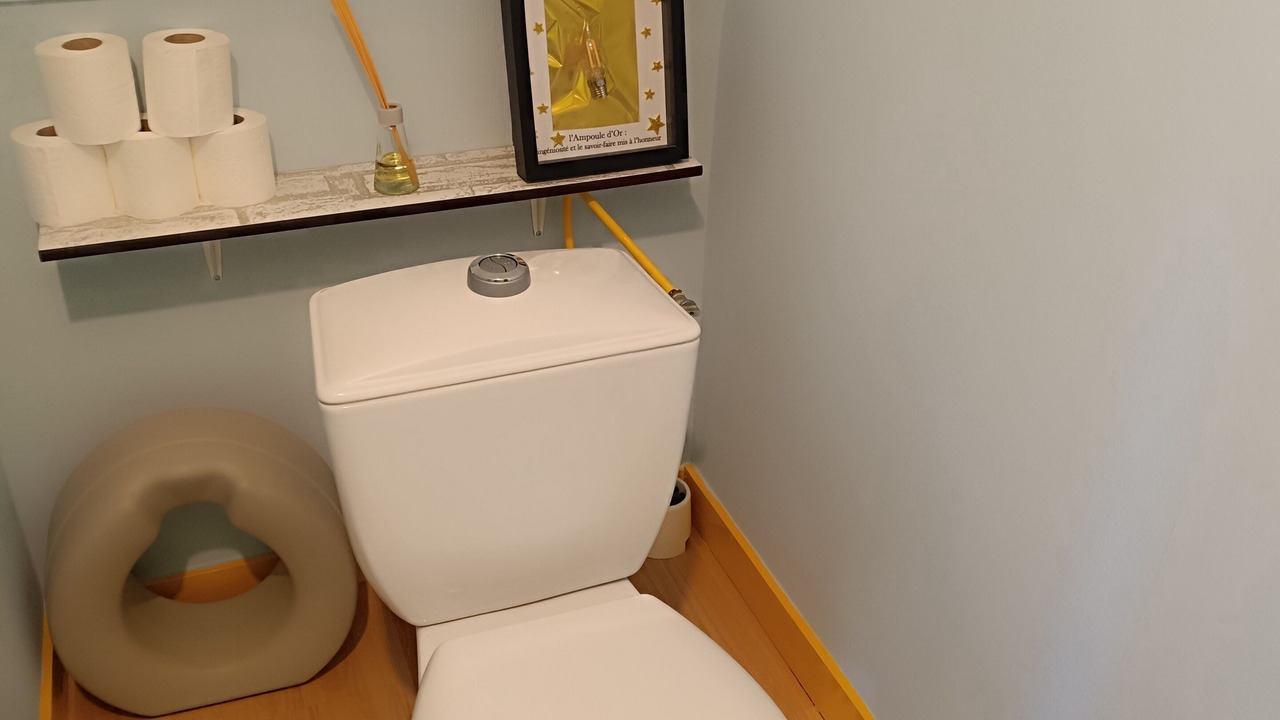 Photo of Bathroom in Locquirec