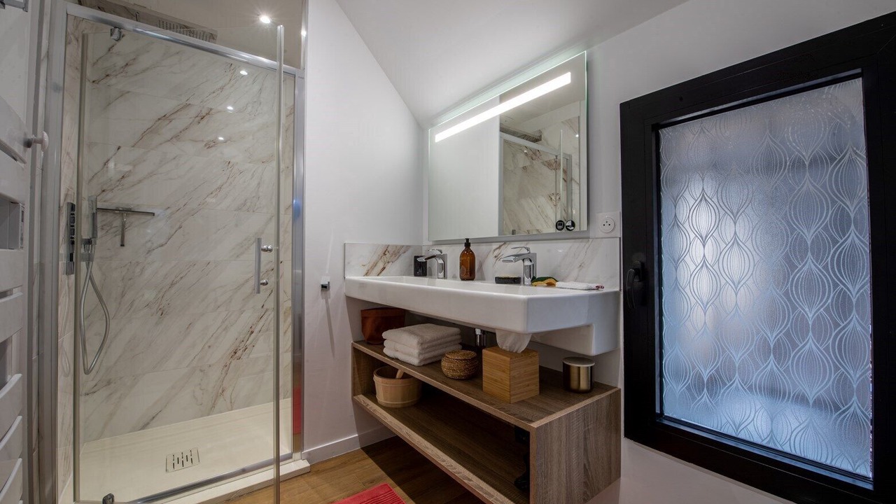 Photo of Bathroom in Jassat