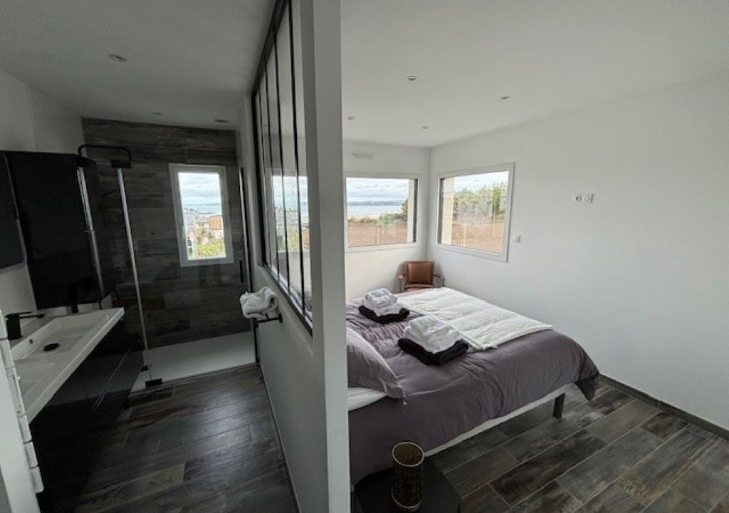 Photo of Bedroom in Locquirec
