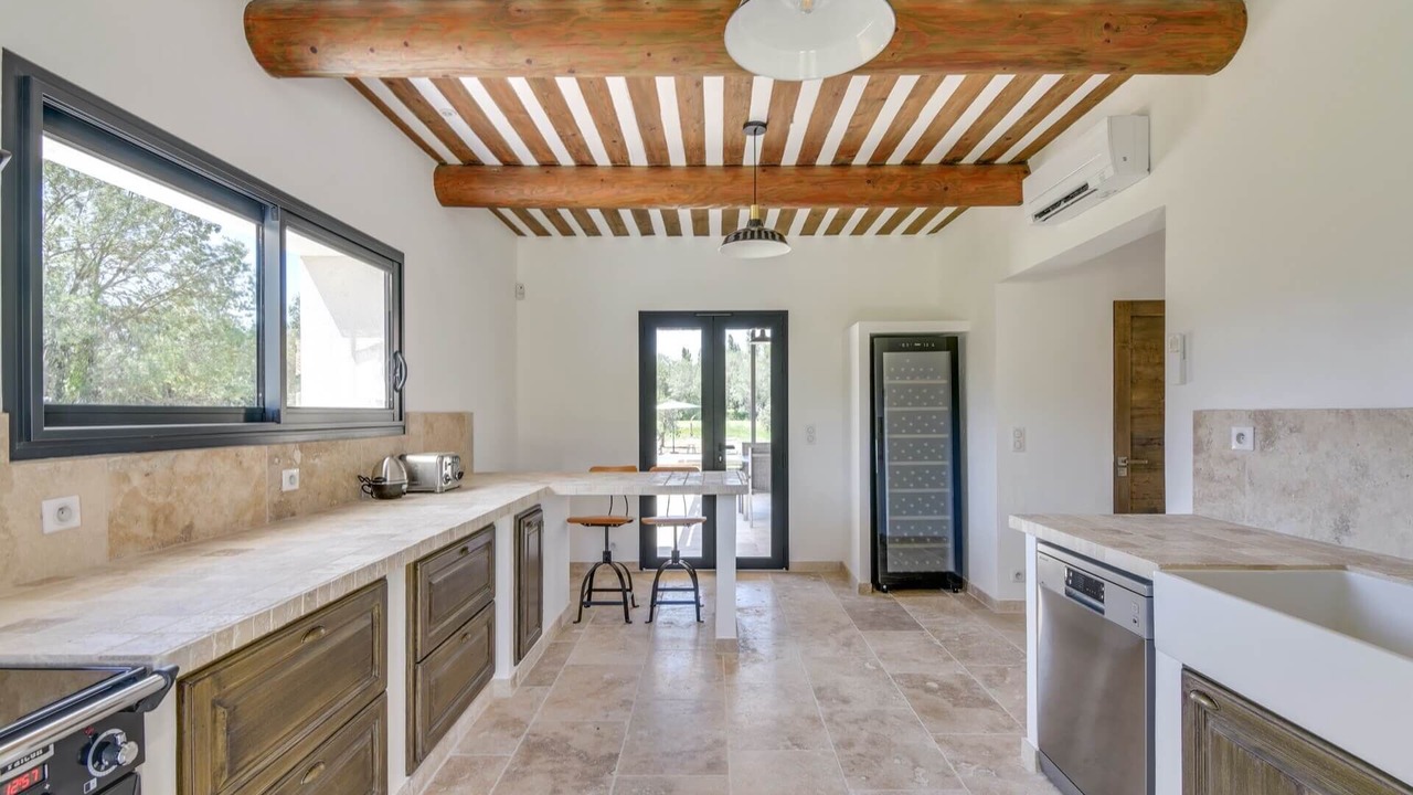 Photo of Kitchen in Eygalieres