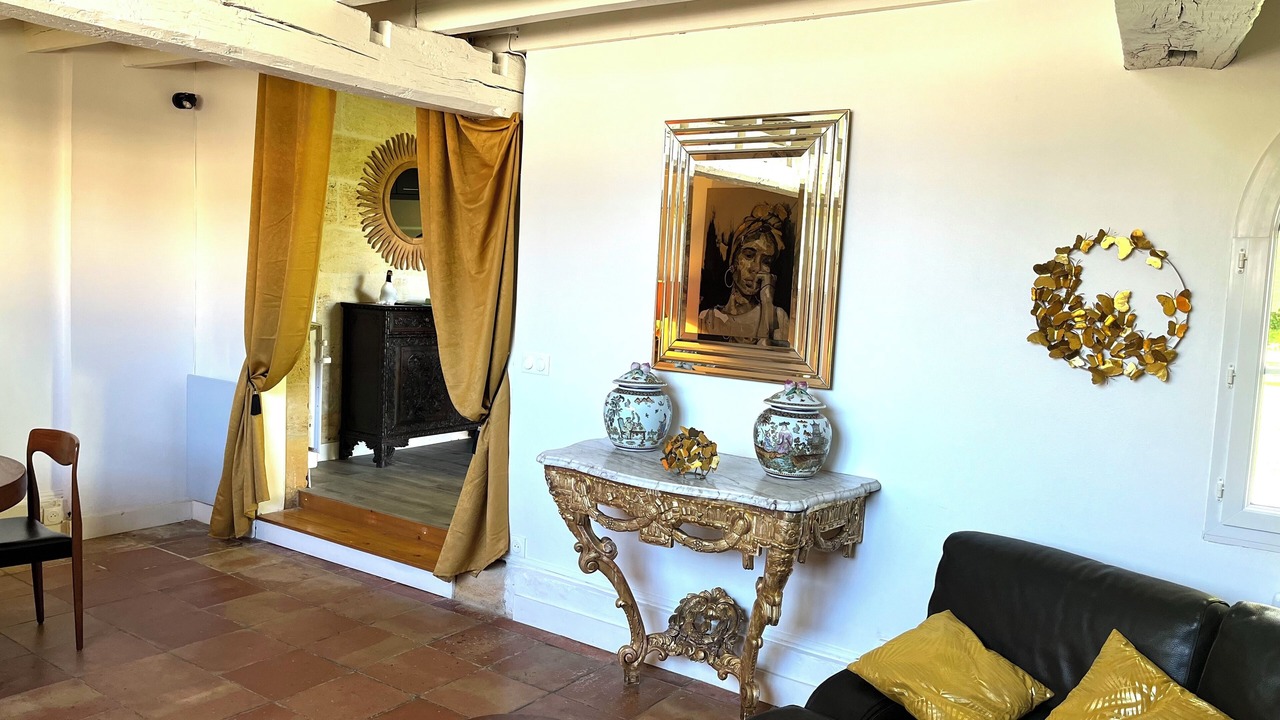 Photo of Livingroom in Coutras
