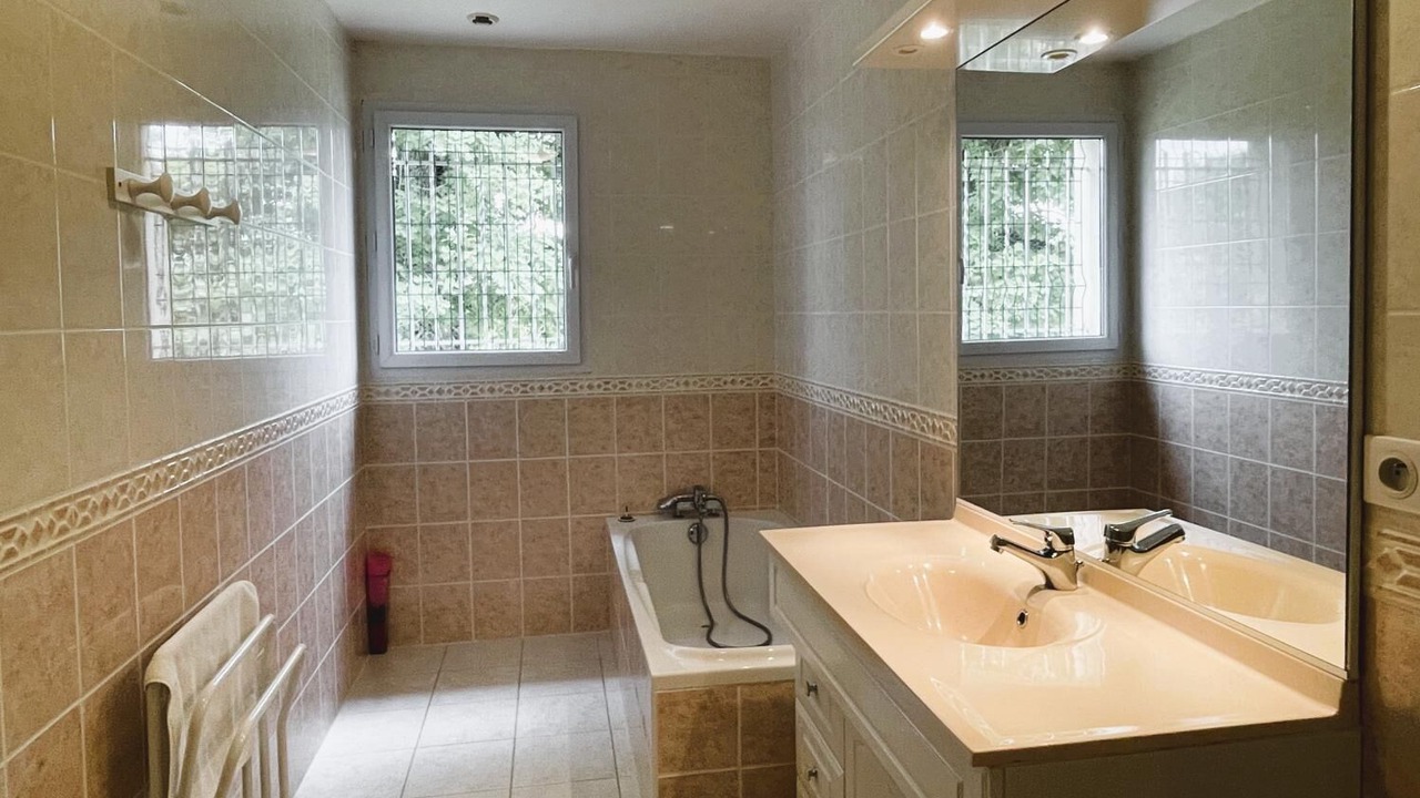 Photo of Bathroom in Gan