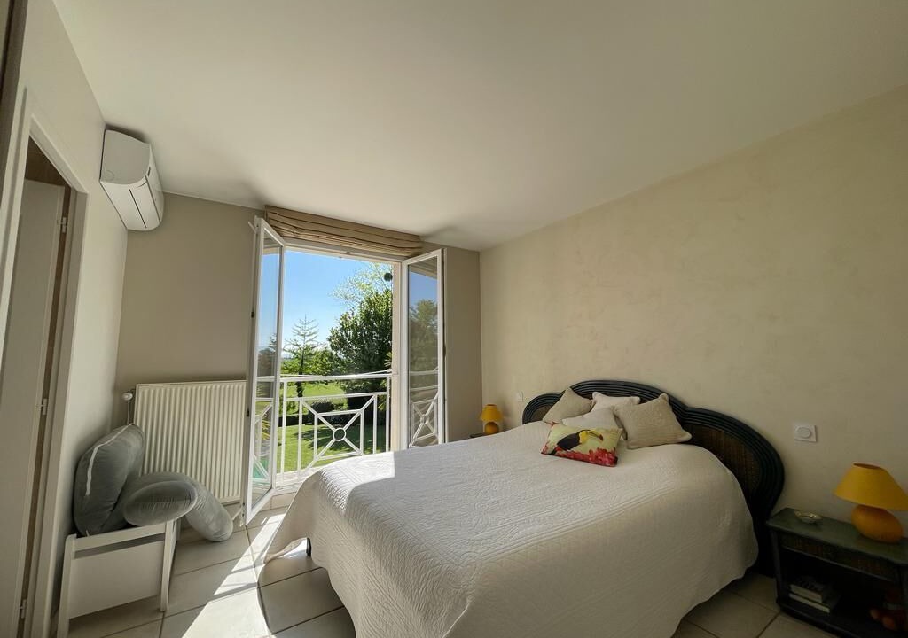 Photo of Bedroom in Lucenay