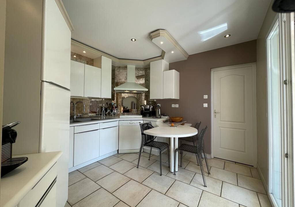 Photo of Kitchen in Lucenay