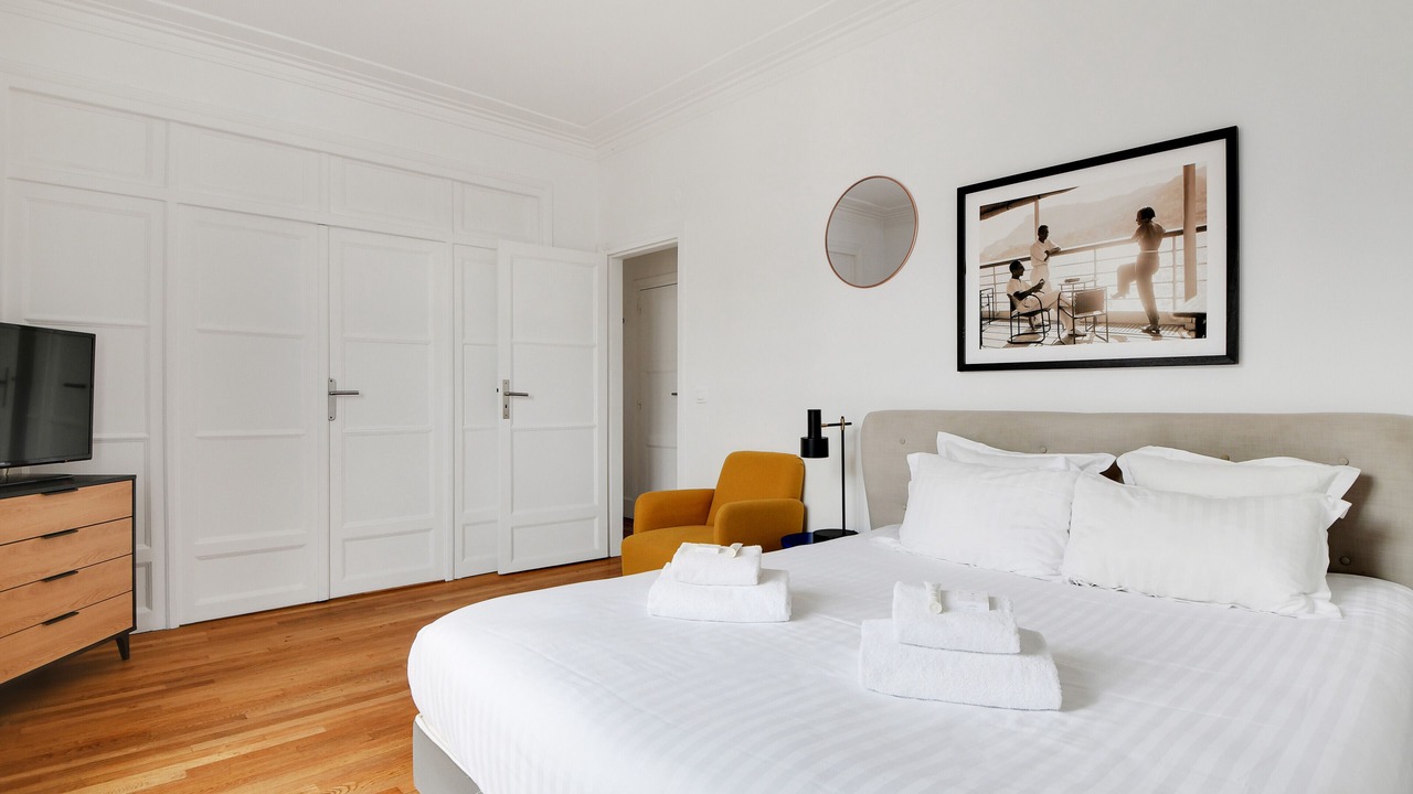 Photo of Bedroom in Sorbonne