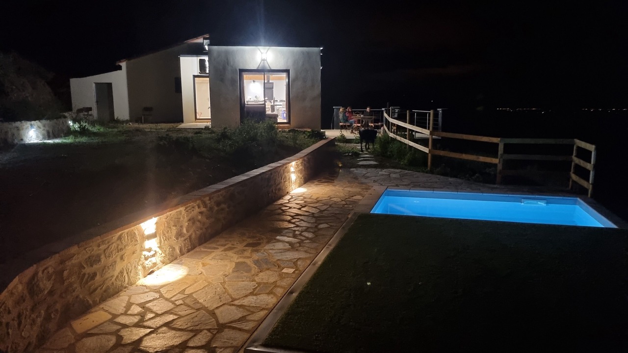 Photo of Patio Balcony in Montferrer