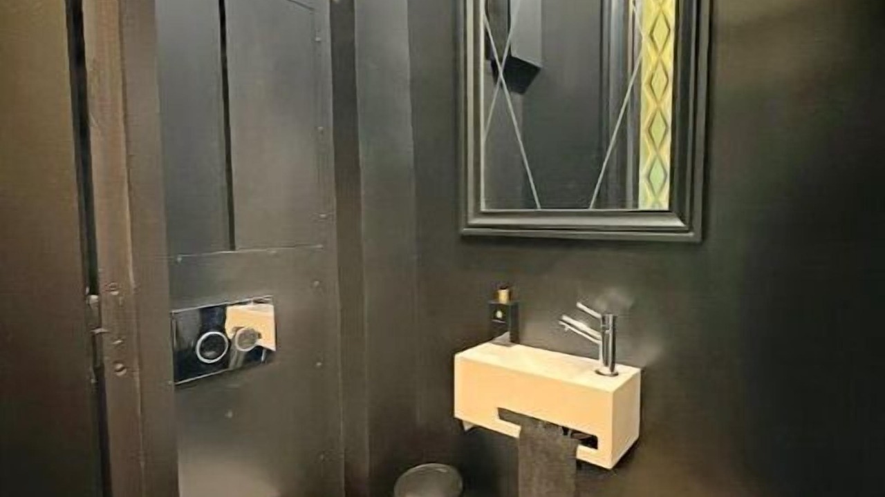 Photo of Bathroom in Montparnasse