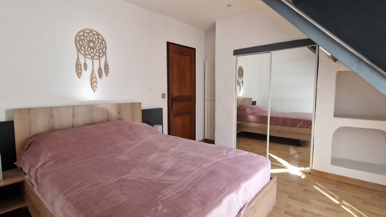 Photo of Bedroom in Geu