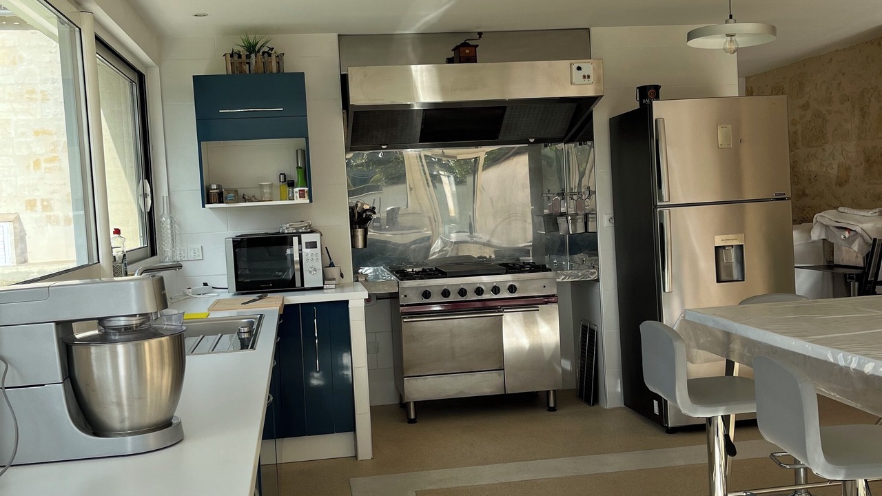 Photo of Kitchen in Saint-Aubin-de-Branne