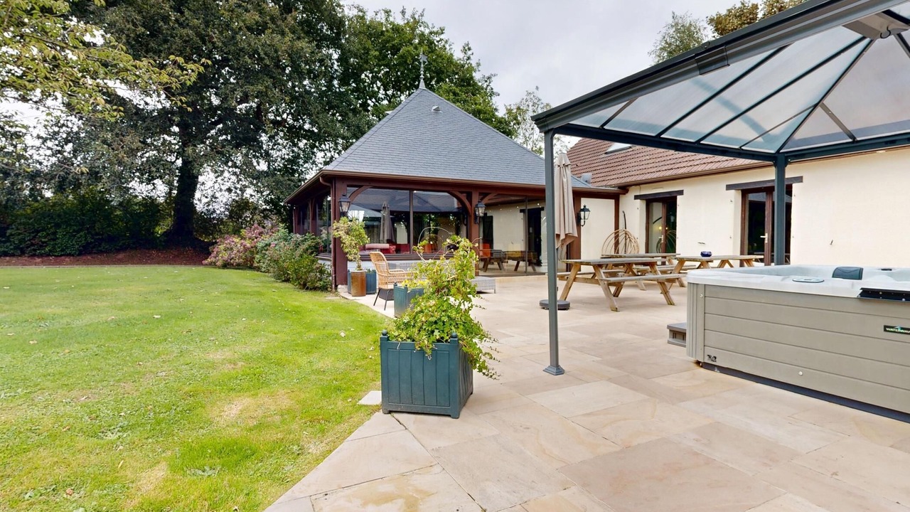 Photo of Patio Balcony in Hudimesnil
