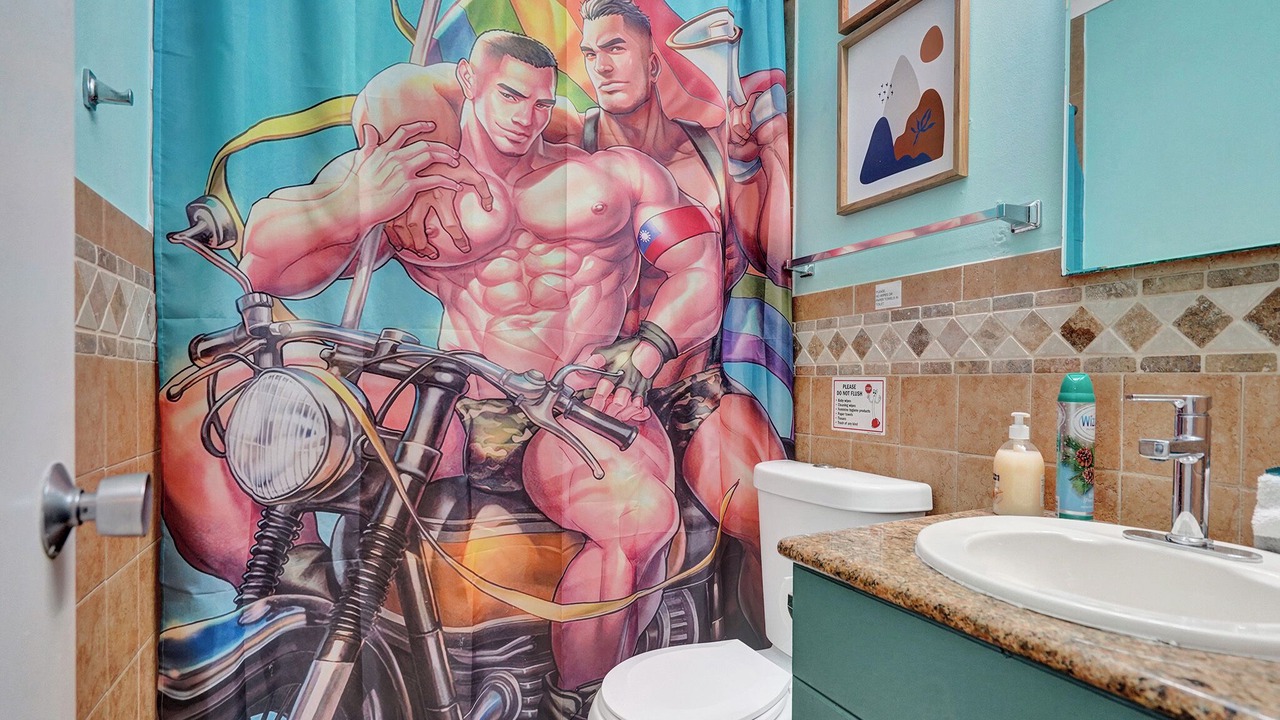Photo of Bathroom in Coral Heights