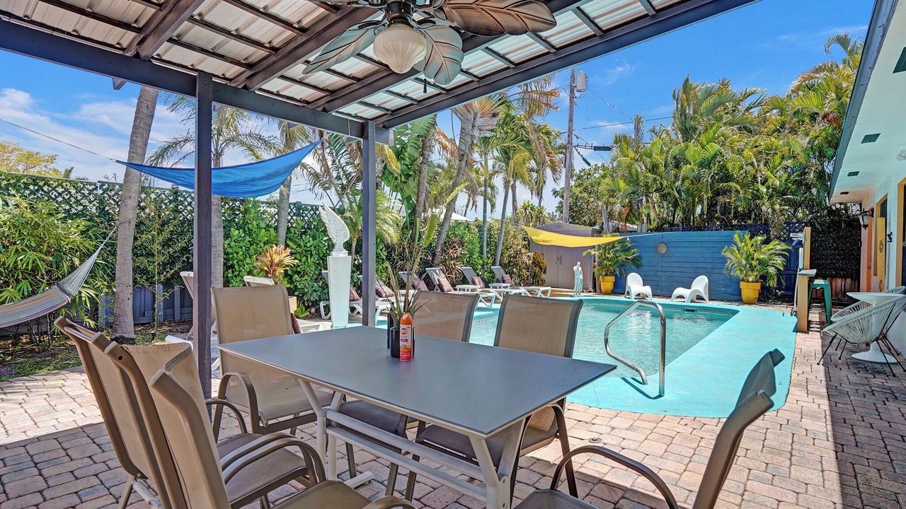Photo of Outdoor in Coral Heights