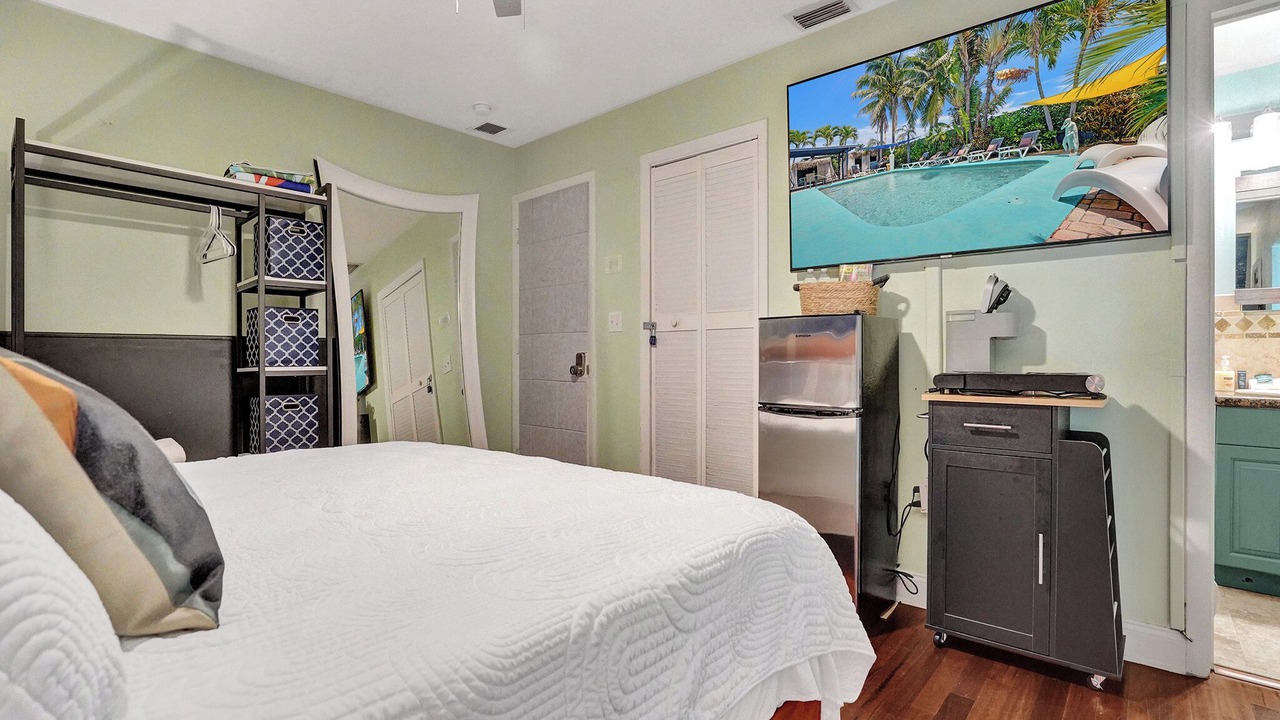 Photo of Bedroom in Coral Heights