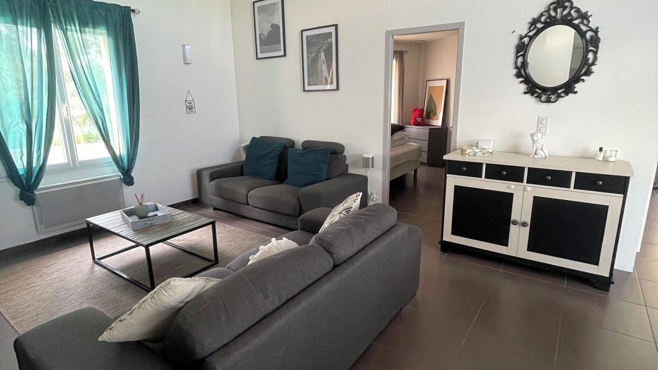 Photo of Livingroom in Plan-d'Orgon