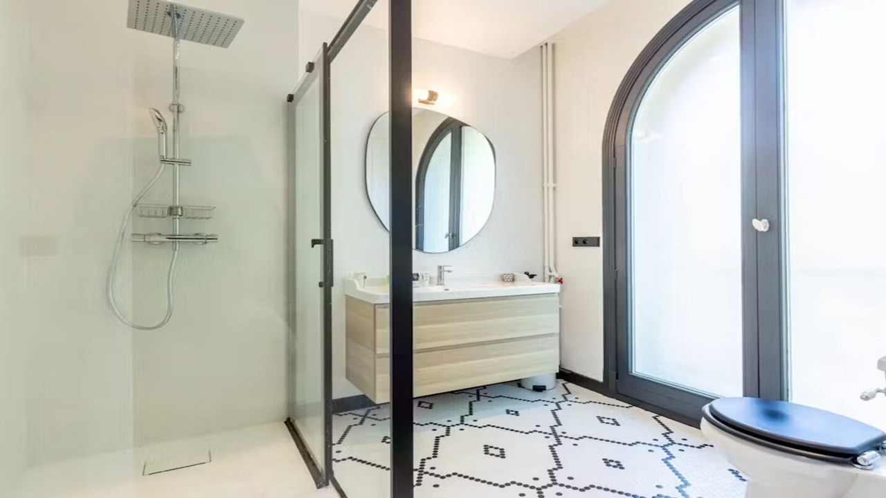 Photo of Bathroom in Faubourg Saint-Germain