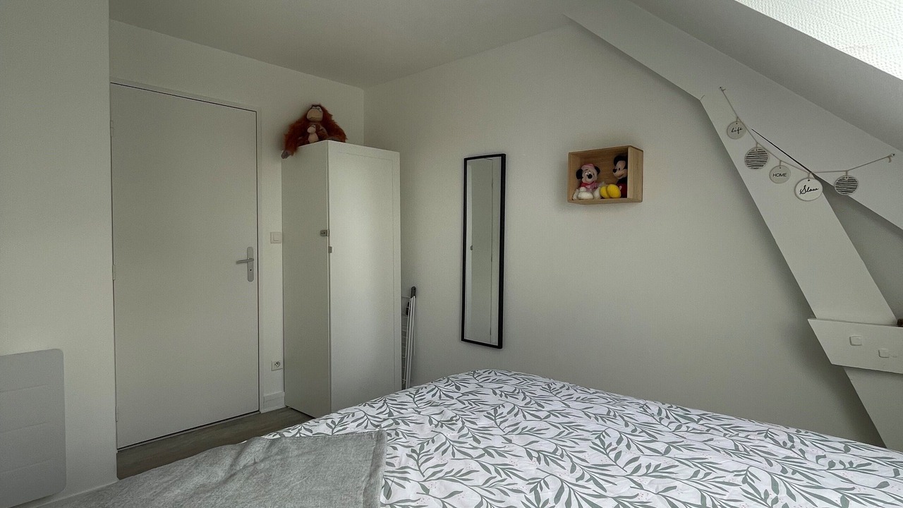 Photo of Bedroom in Magny-le-Hongre