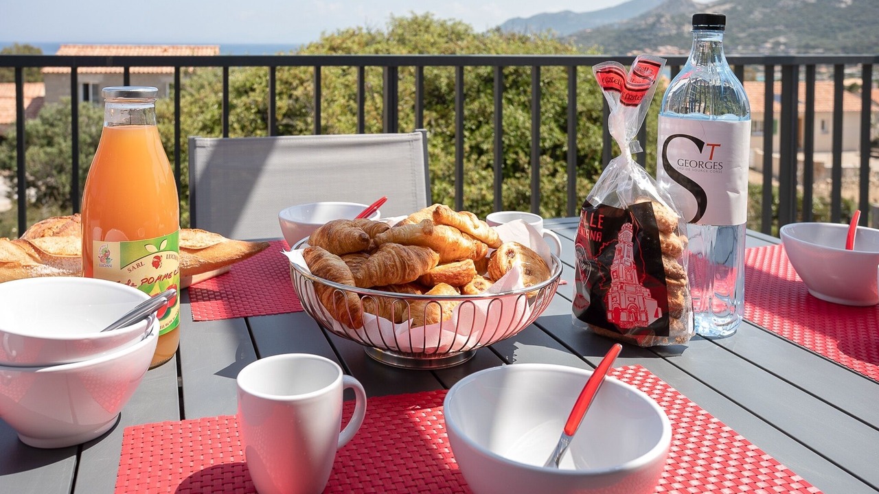 Photo of Outdoor in Marine de Saint Ambroggio