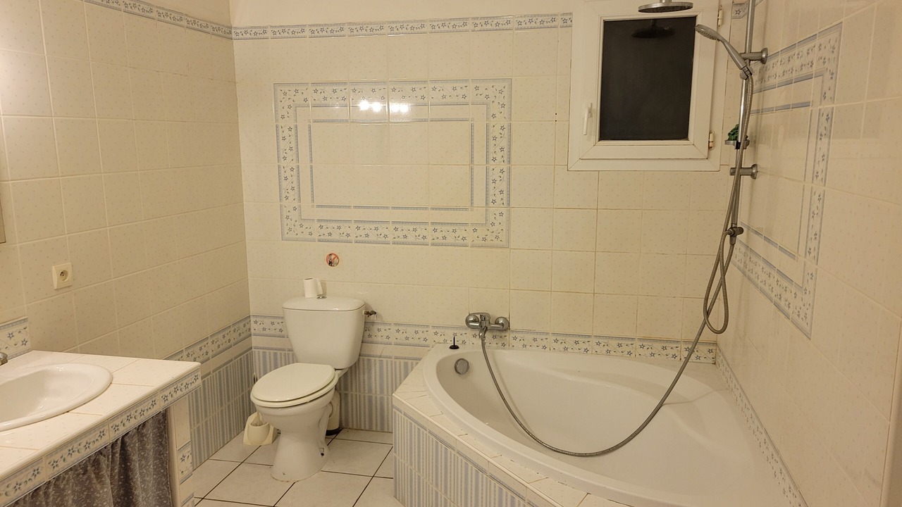 Photo of Bathroom in Queyrac
