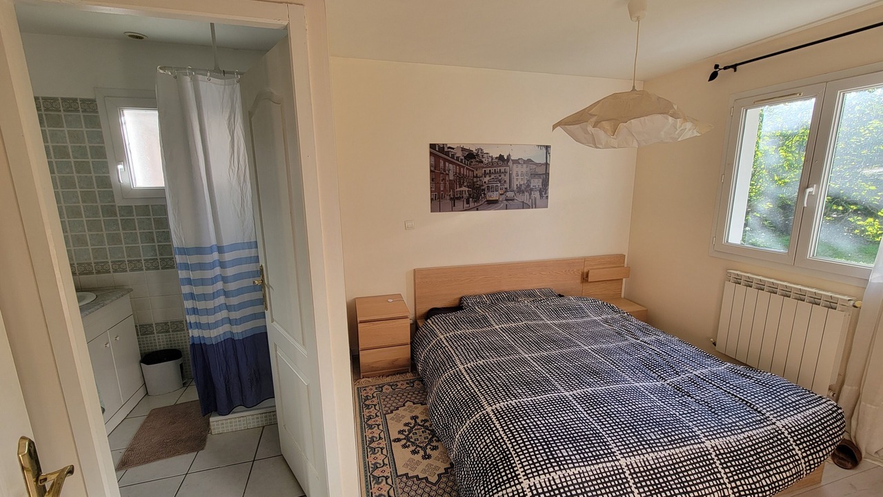 Photo of Bedroom in Queyrac
