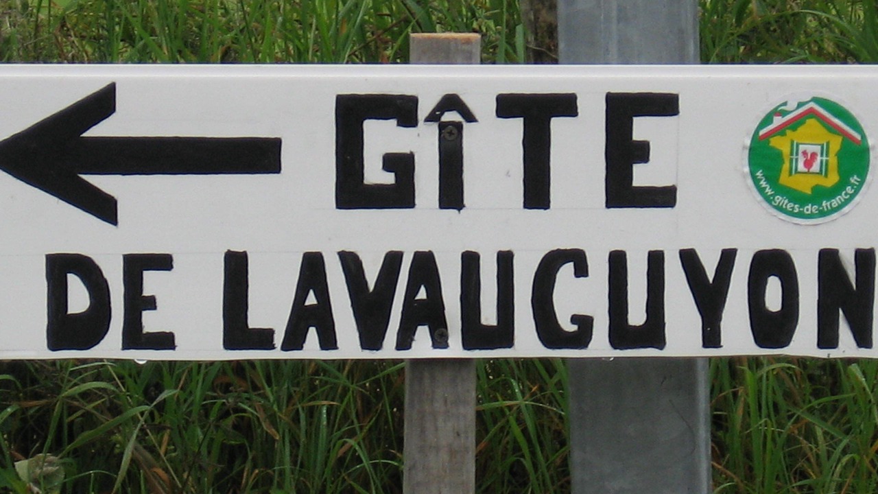 Photo of Outdoor in Les Salles Lavauguyon