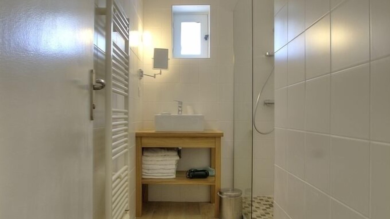 Photo of Bathroom in Montmerle-sur-Saone