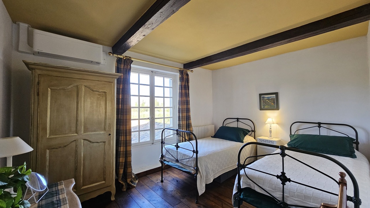 Photo of Bedroom in Eygalieres