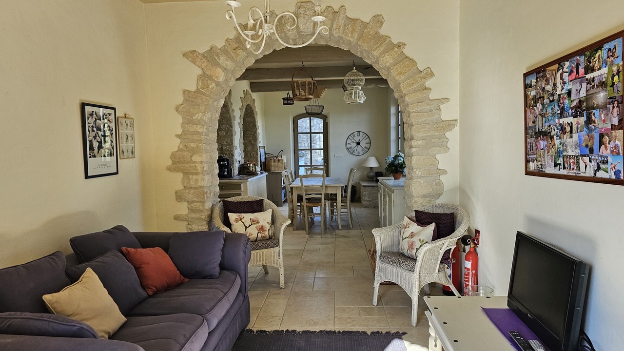 Photo of Livingroom in Eygalieres