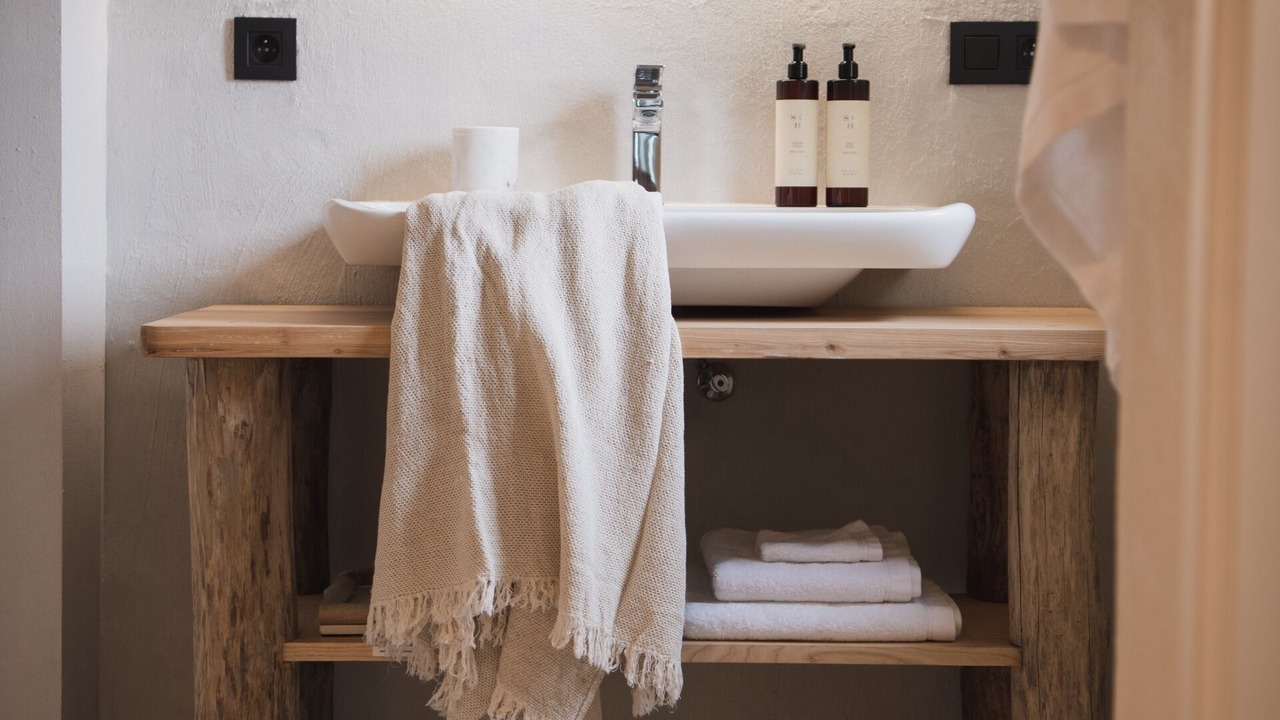 Photo of Bathroom in Arles