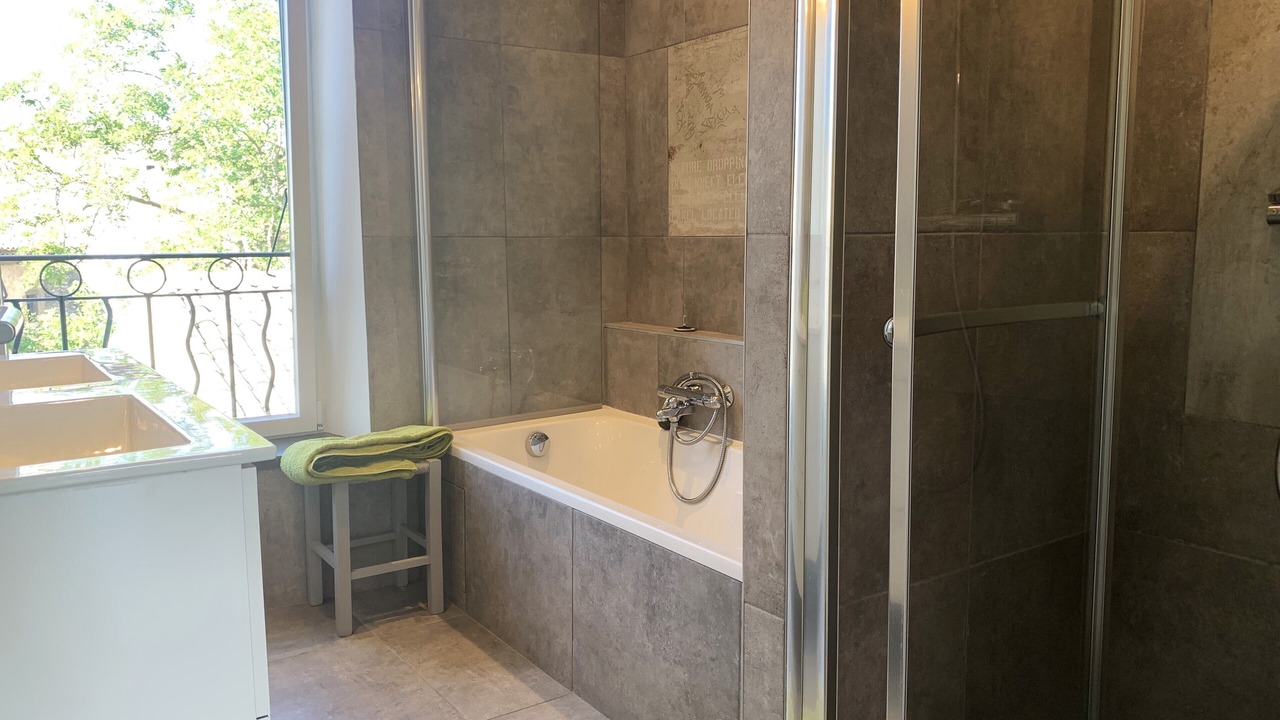 Photo of Bathroom in Eygalieres