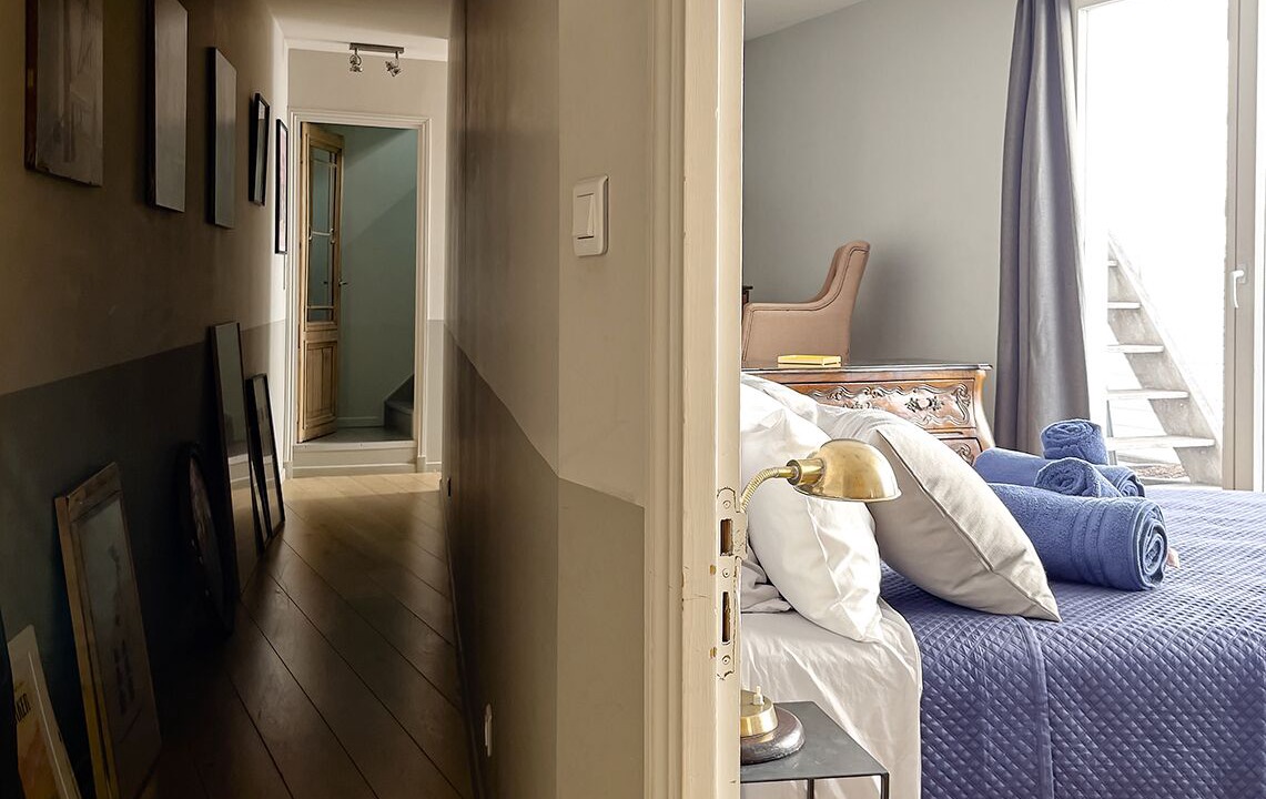 Photo of Bedroom in Chantiers