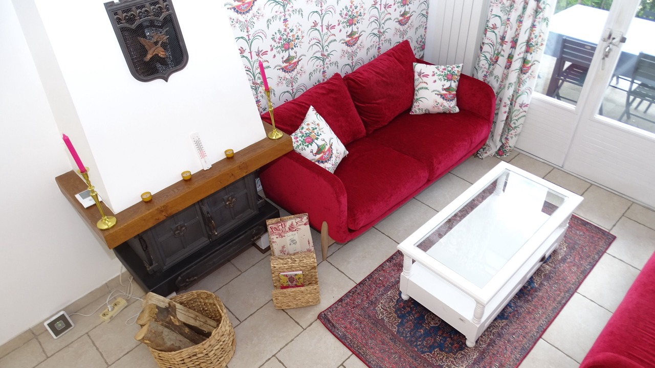 Photo of Livingroom in Jouy-en-Josas