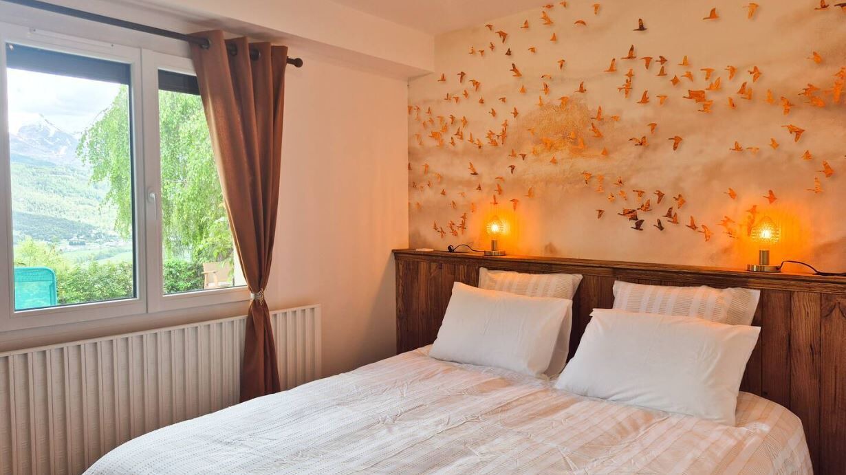 Photo of Bedroom in Embrun