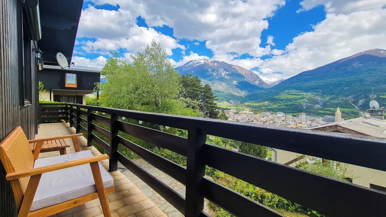 Photo of Patio Balcony in Embrun