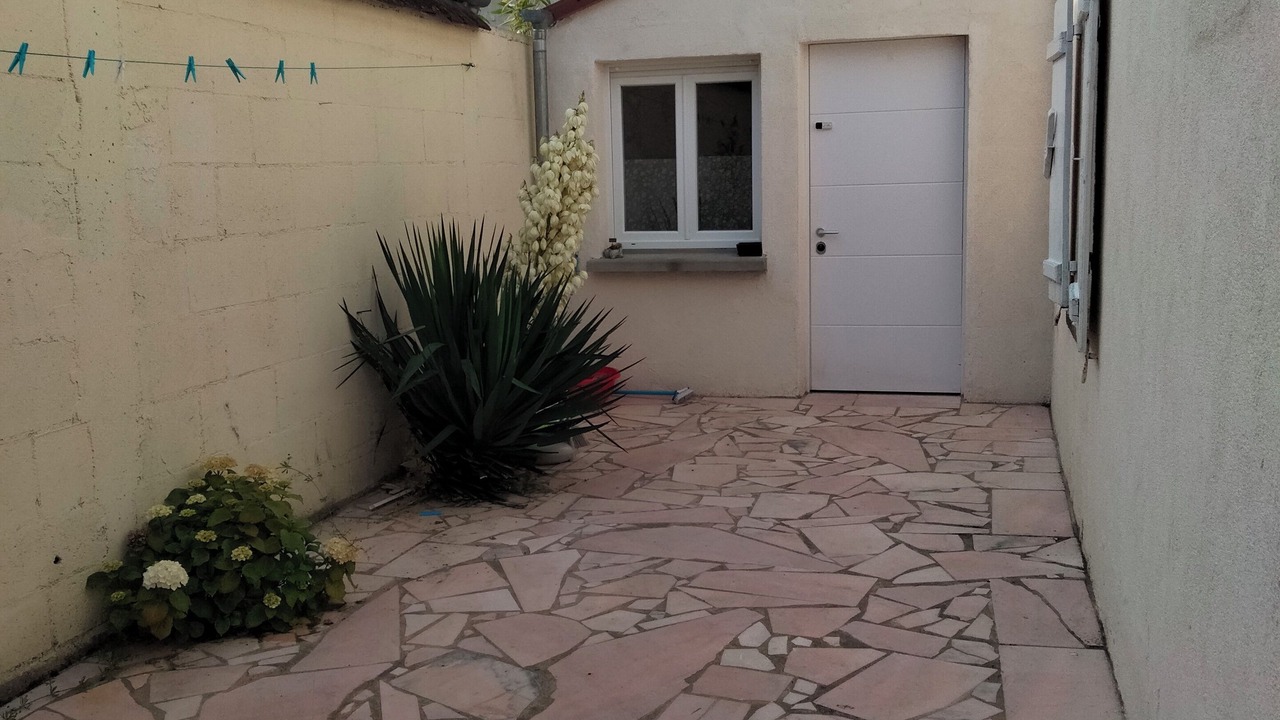 Photo of Outdoor in Saint-Pierre-les-Nemours